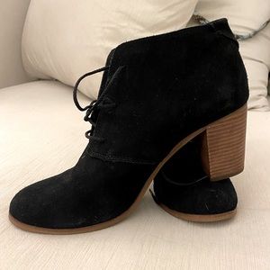Tom’s Heeled Booties